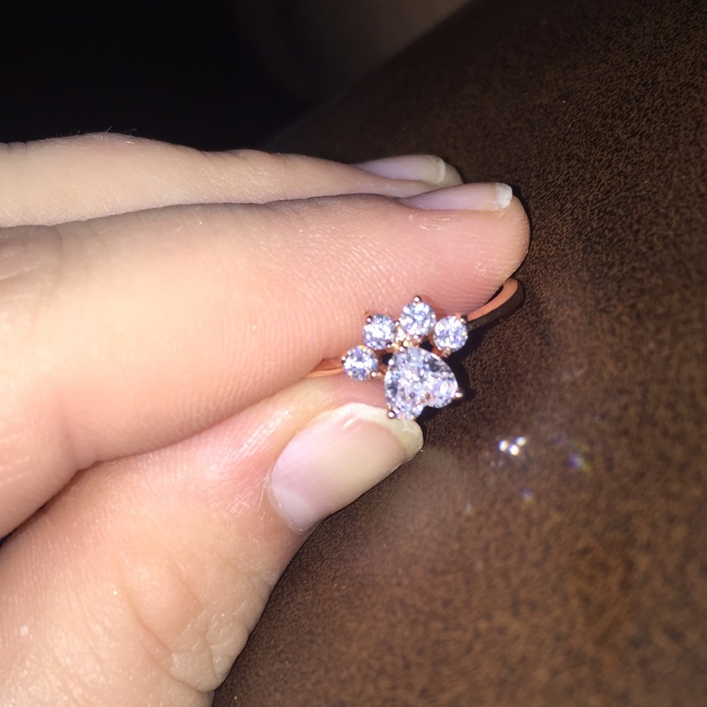 Dog paw ring 🐶